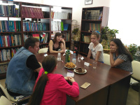 Первое заседание литературного клуба прошло в библиотеке поселка Фабрики имени 1 Мая